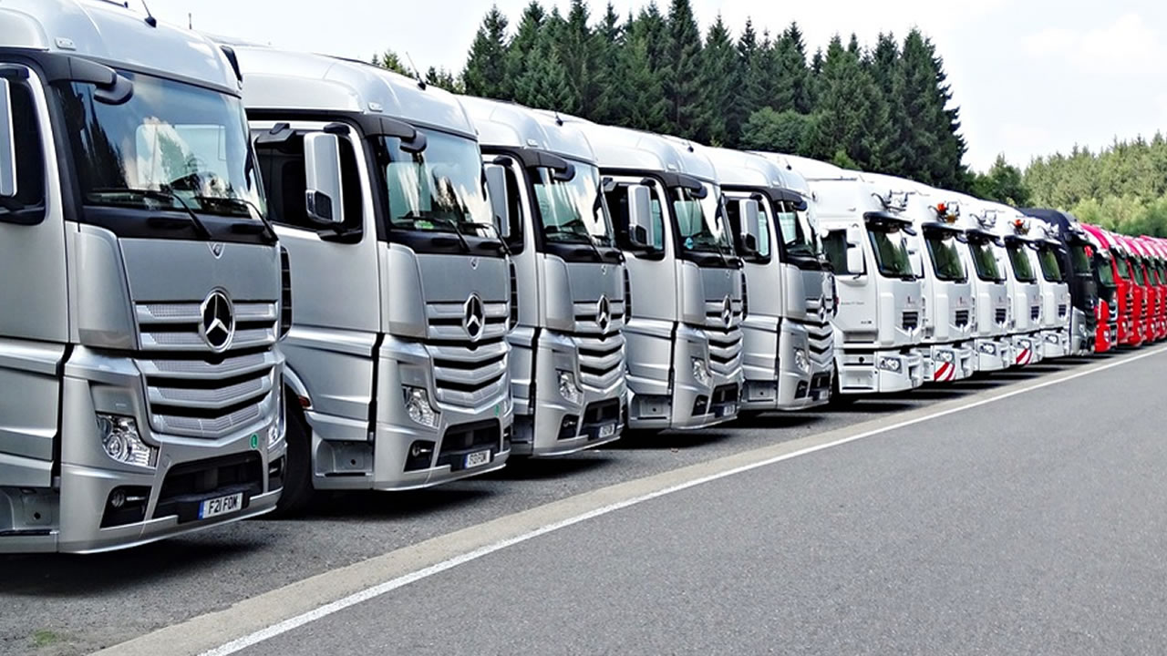 Best Truck Rental Services for Small Businesses in 2024